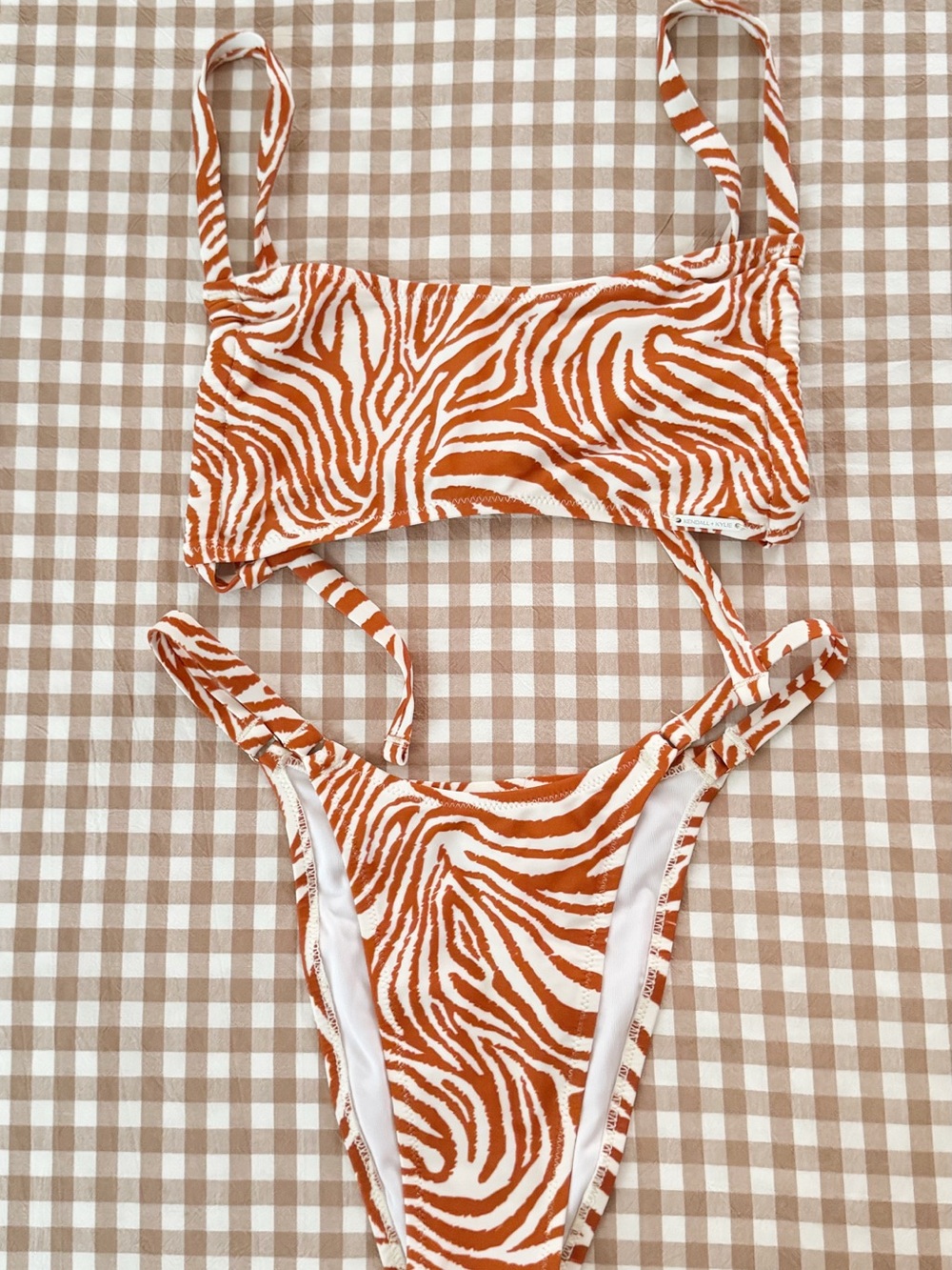 KENDALL + KYLIE Rust Tiger Print Bikini Set 🧡🐅